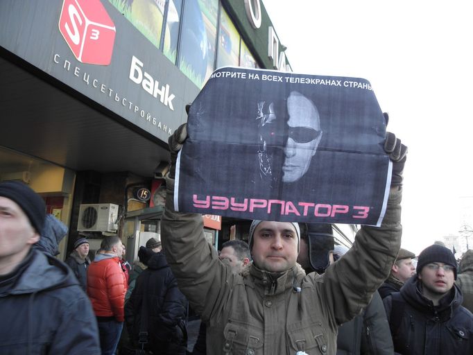 Putin je Terminátor-Uzurpátor 3, myslí si demonstrant.