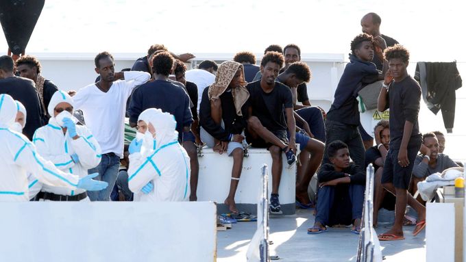 MIgranti na lodi Diciotti.