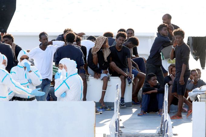 MIgranti na lodi Diciotti.