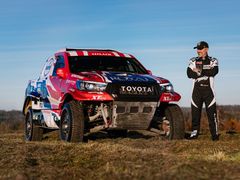 Tomáš Ouředníček s novou Toyotou Hillux pro Rallye Dakar 2021