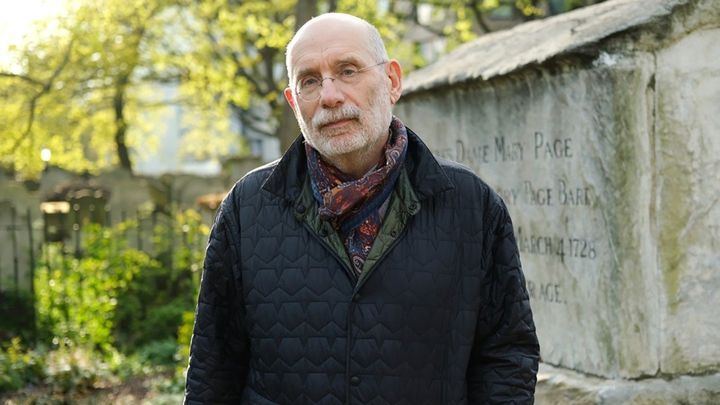 "Ospravedlňoval terorismus." Soud vyměřil 14 let spisovateli, který kritizoval invazi; Zdroj foto: WillWest News / Profimedia