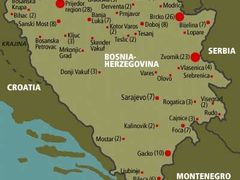 Mapa koncentračních táborů v Bosně a Hercegovině. Číslo v závorce udává počet táborů v jednotlivých místech. V táborech byly zadržovány desetitisíce lidí