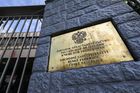 Moskva odstranila plot u Českého domu. Zbořme zeď ve Stromovce, navrhuje starosta