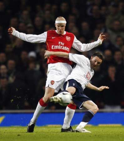 Arsenal - Tottenham: Keane, Senderos