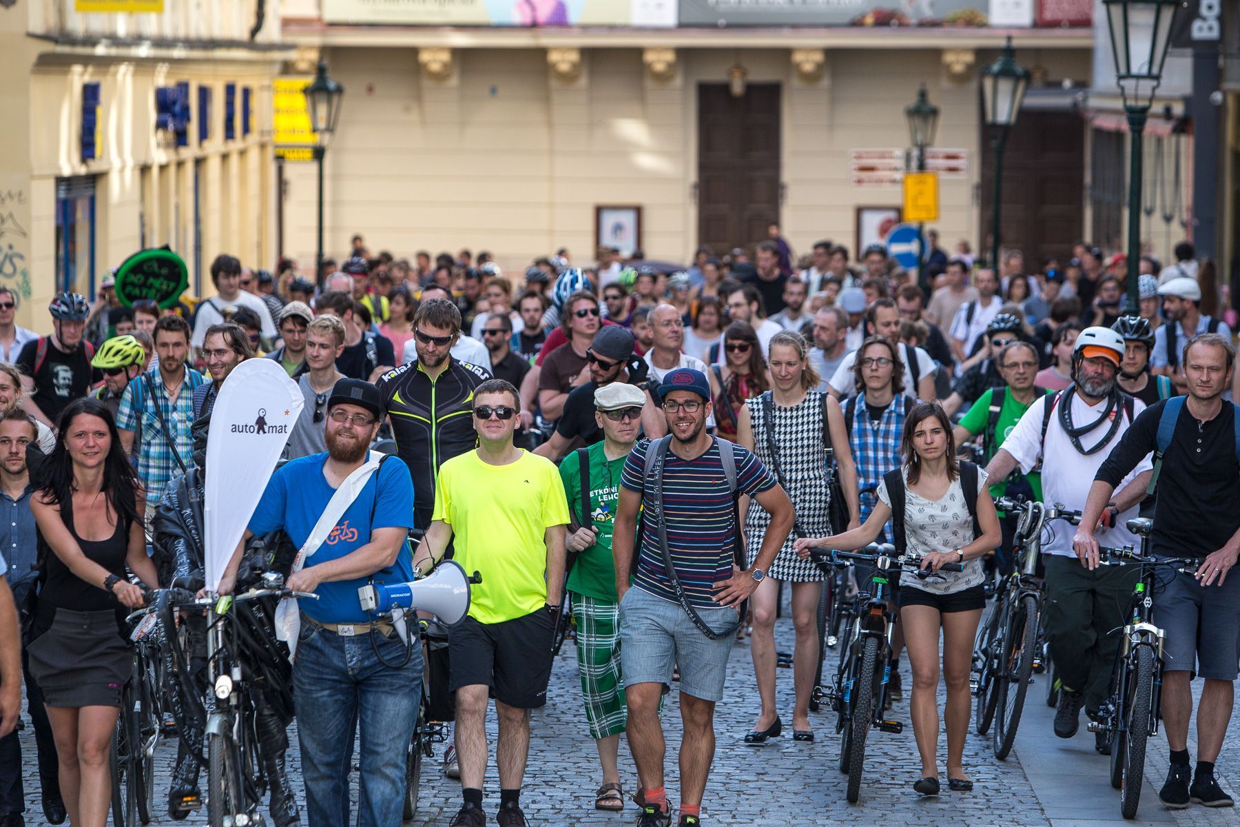 Protest proti zákazu jízdních kol v pěších zónách na Praze 1, sdružení Auto*Mat