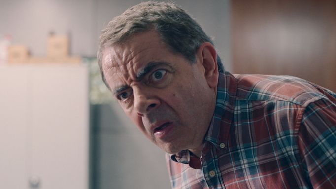 Rowan Atkinson jako Trevor.