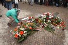 Na Václavském náměstí v Praze  se pokusil upálit muž