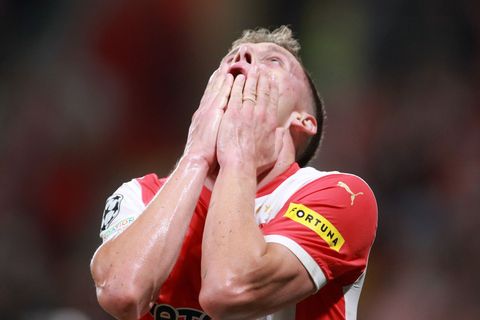 Jablonec - Slavia 1:1. Douděra fantastickou střelou v závěru vyrovnal