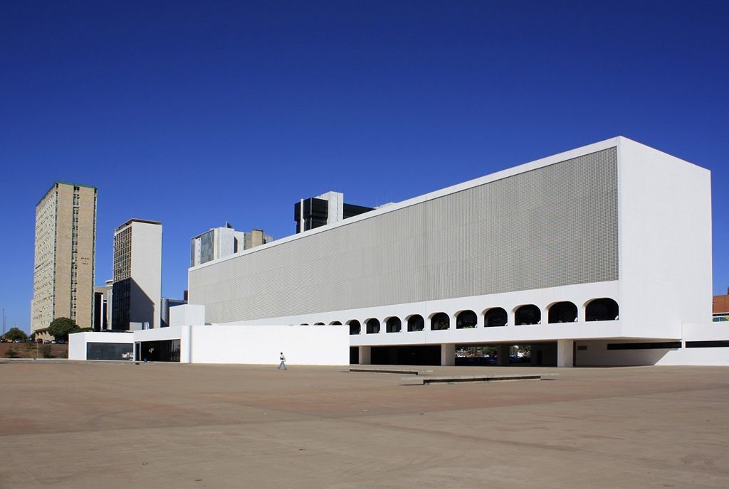 Oscar Niemeyer - Brasília - Národní knihovna