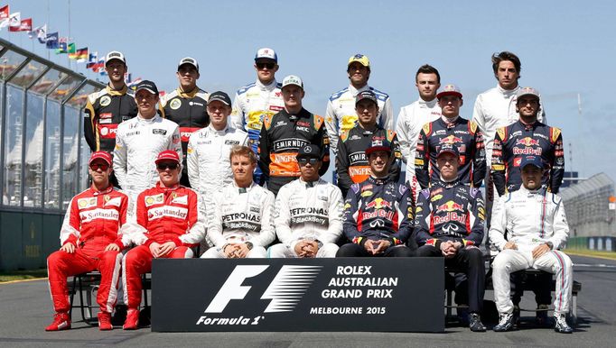 Formula One drivers for the 2015 F1 season pose for a family photo before the start of the Australian F1 Grand Prix at the Albert Park circuit in Melbourne March 15,