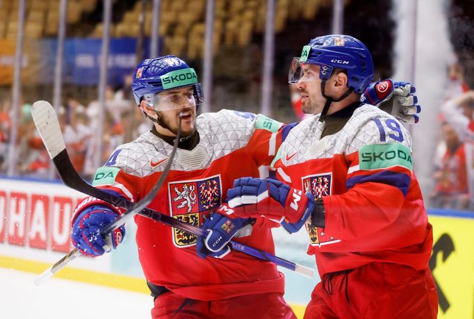 Jakub Flek (19) slaví gól v zápase MS 2025 Česko - Maďarsko