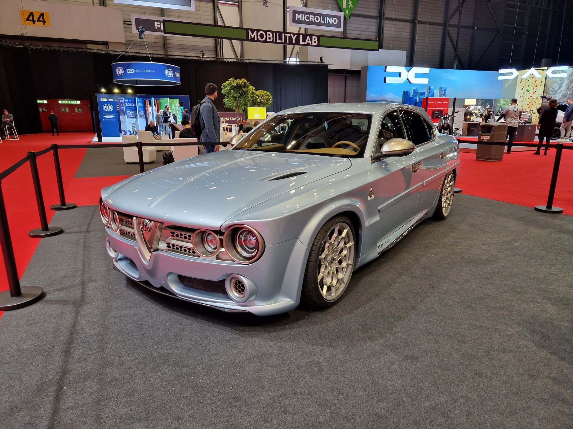 Autosalon Ženeva veteráni na výstavě
