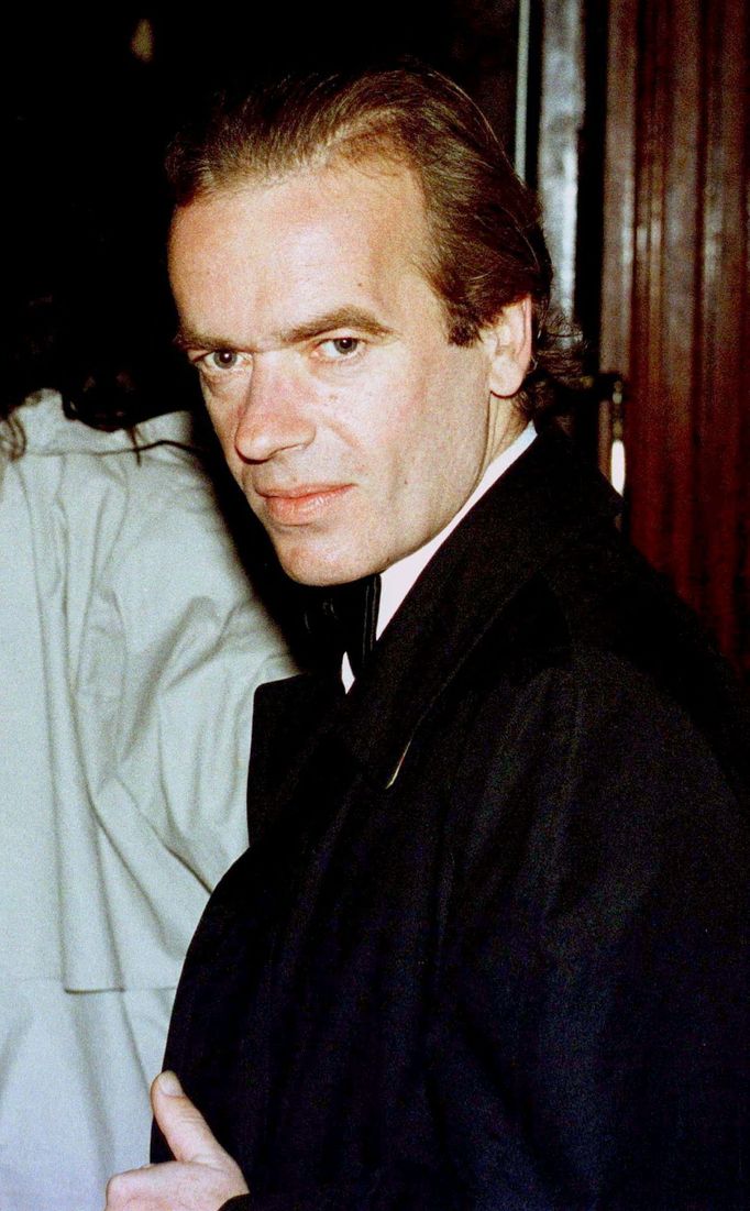 Martin Amis v roce 1996.