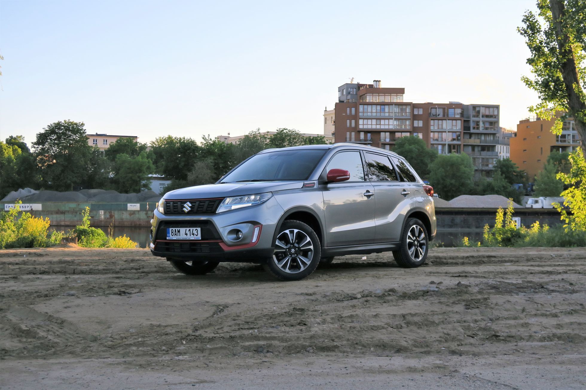 Suzuki Vitara 1.4 Boosterjet mHEV Automat