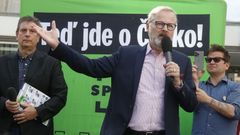 Premiér a jednička kandidátky SPOLU na jihu Moravy Petr Fiala při projevu na mítinku v Brně.