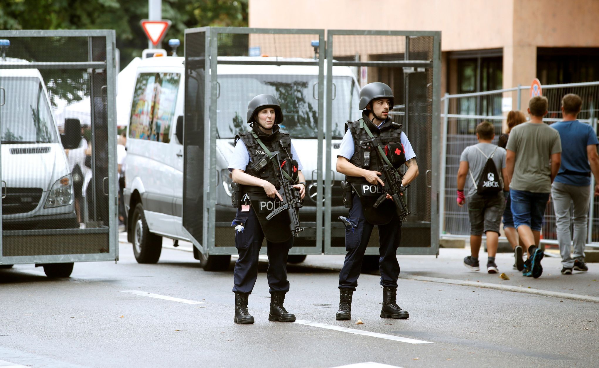 Švýcarská policejní hlídka.
