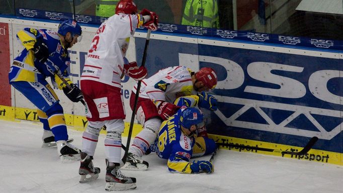 Hokej, Zlín - Třinec: Petr Čajánek (16)