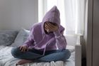 Duševní potíže má v Česku už třetina dětí. Terapeutka popisuje varovné signály