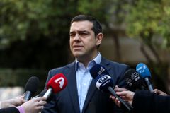 Rozpadá se Tsiprasova vláda? Řecký parlament začne v úterý jednat o důvěře