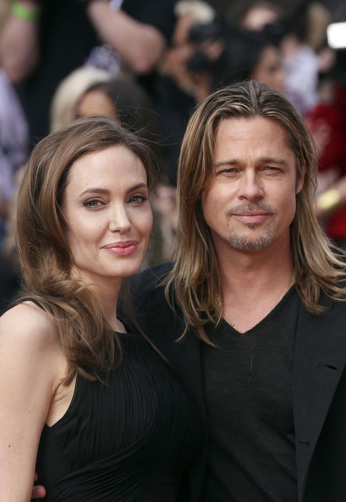 Angelina Jolie a Brad Pitt na premiéře filmu World War Z v Londýně