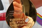 Tak tohle je ona, poslední zlatá medaile, která Barboře Špotákové ve sbírce chyběla. Teď už je krom olympijské a světové šampionky i královnou evropského oštěpu.
