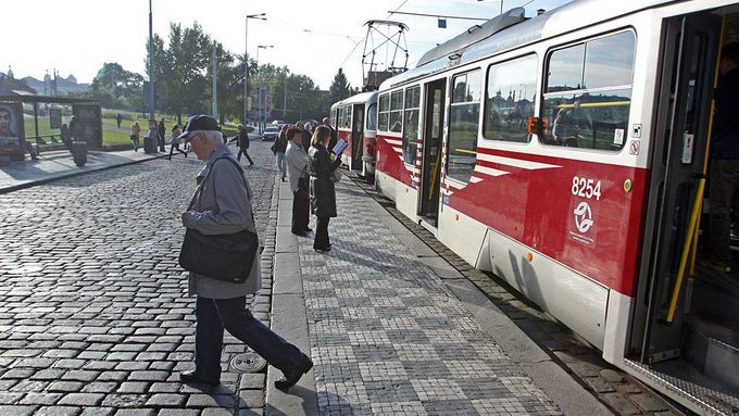 Trable v pražské hromadné dopravě