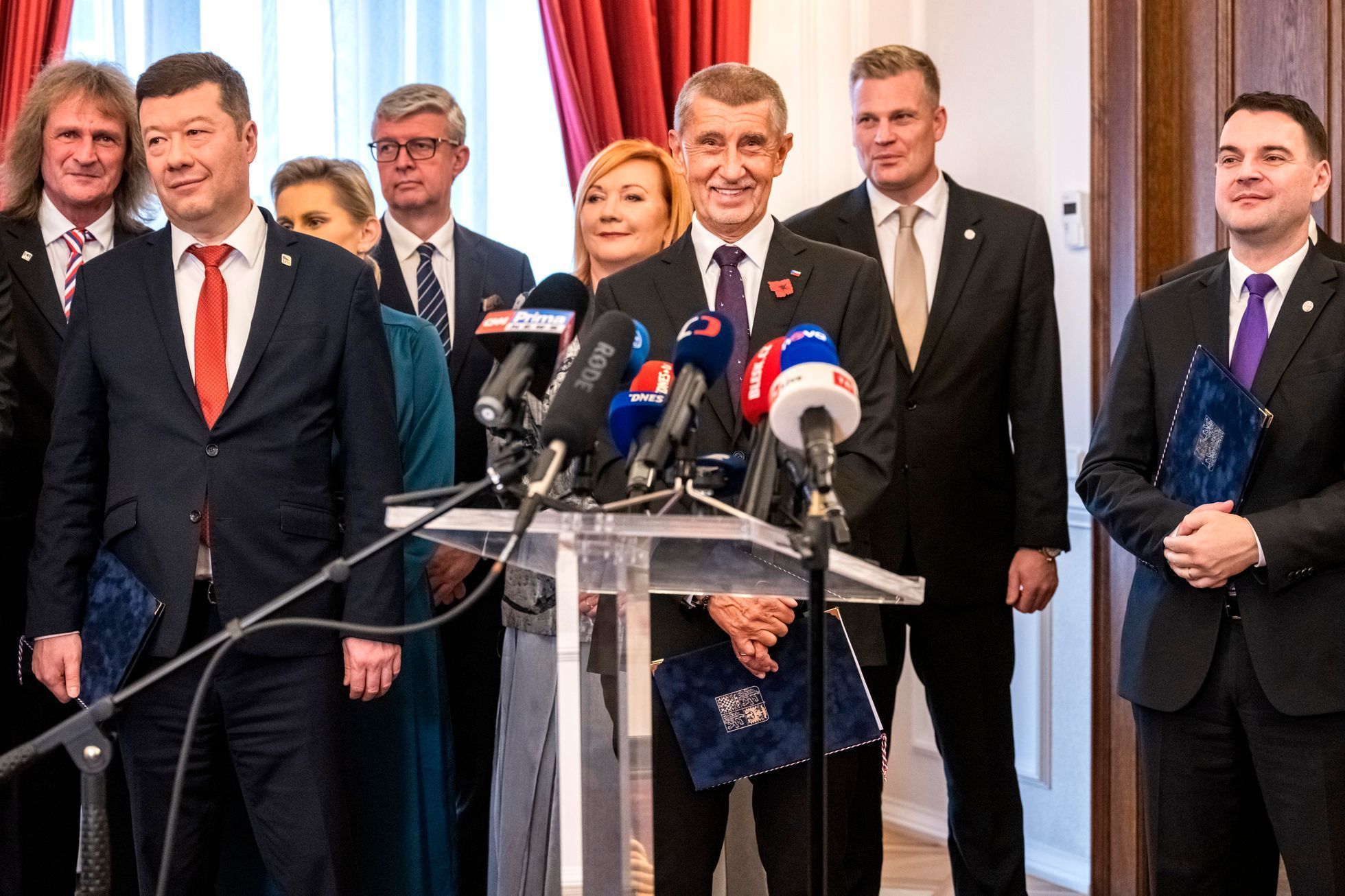 ČR, sněmovna, ustavující schůze, koauliční smlouva, ANO, Motoristé SPD