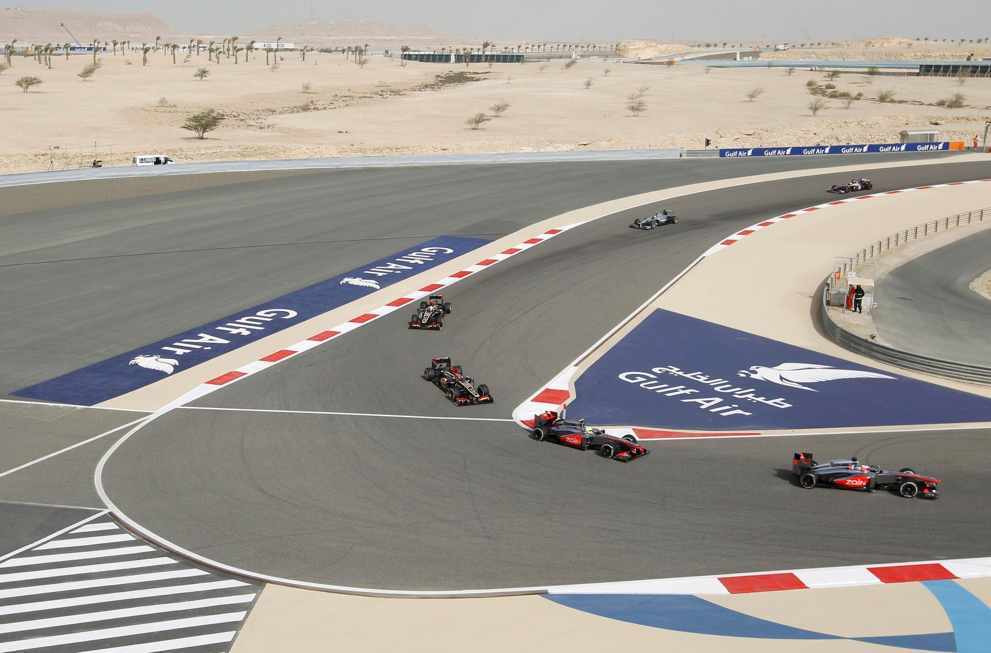 F1, VC Bahrajnu: Sergio Pérez a Jenson Button, McLaen