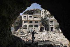 Izrael se stáhl z Gazy, nechal za sebou 100 mrtvých