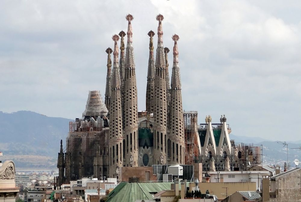 Sagrada Familia (katedrála)