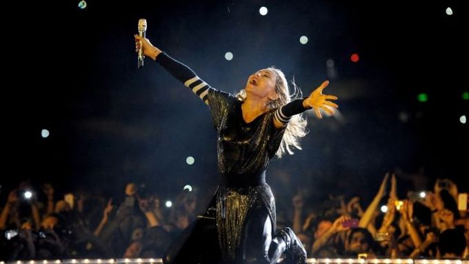 Nemůžete být mými fanoušky a nechtít mír, sdělila Madonna Izraeli