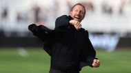 4.-5. Graham Potter (Chelsea) - 10 mil. liber (278,2 mil. Kč). 47letý Angličan se na začátku září dočkal životního angažmá, když u Blues nahradil odvolaného Thomase Tuchela. Na Stamford Bridge přišel z Brightonu.