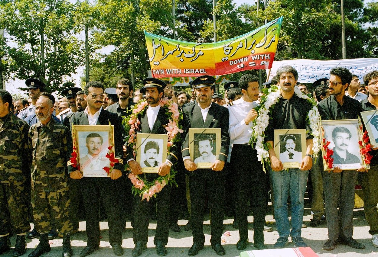 Iran Air v roce 1988, Iran Air, letecké neštěstí, Iran, Zahraničí