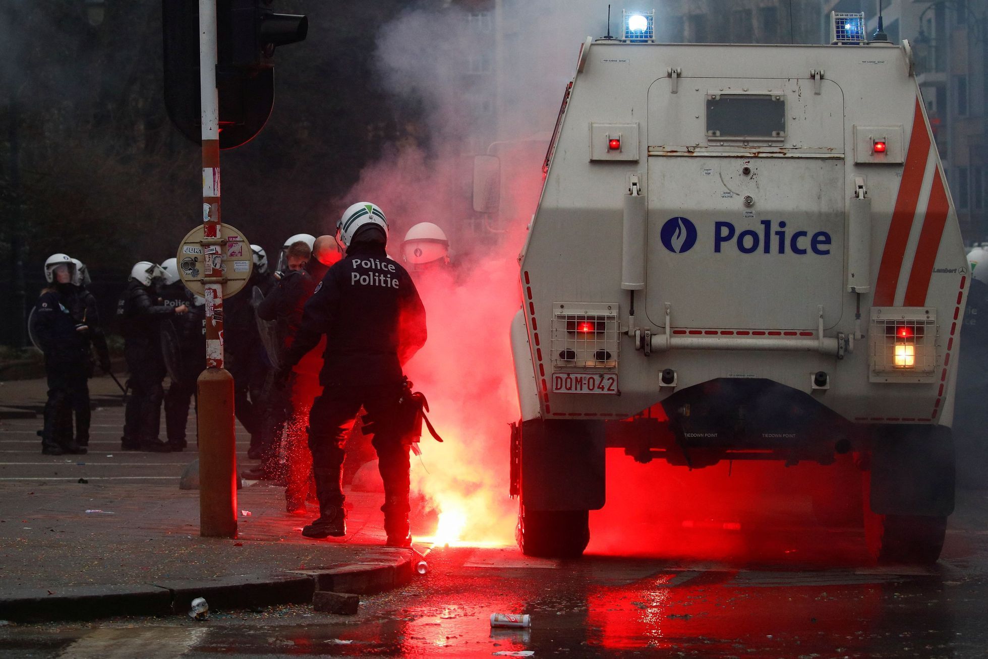 Protesty proti covidu v Bruselu