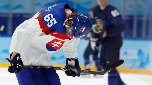 Zklamaný Michal Čajkovský po semifinále Slovensko - Finsko na ZOH 2022 v Pekingu