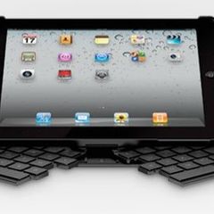 Klávesnice a joystick pro iPad Logitech