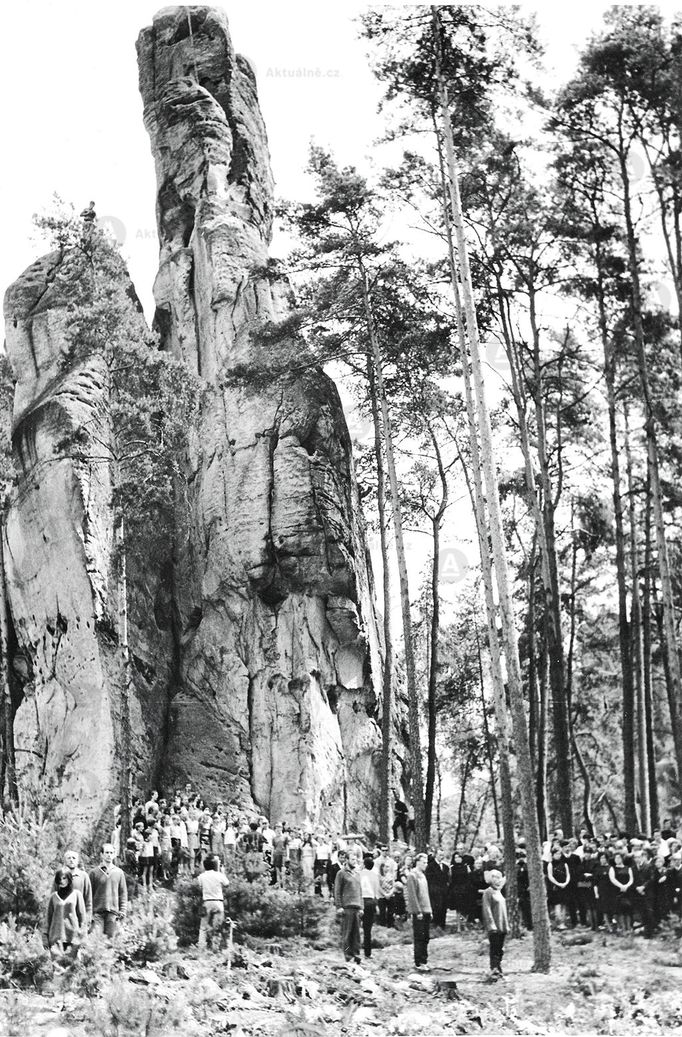 Smuteční tryzna za zahynulé horolezce ve Skaláku, 11. 7. 1970