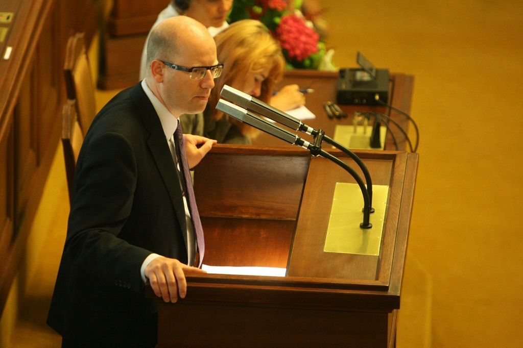 Jednání o rozpuštění sněmovny