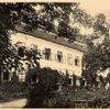 Archivní foto - Zámek a obec Těchobuz