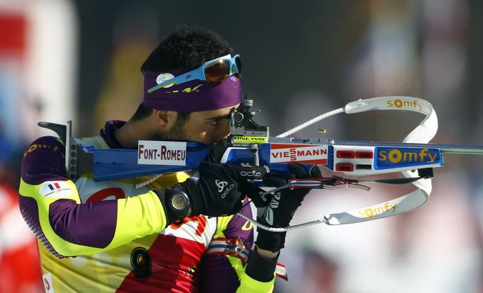 Martin Fourcade při střelbě vestoje