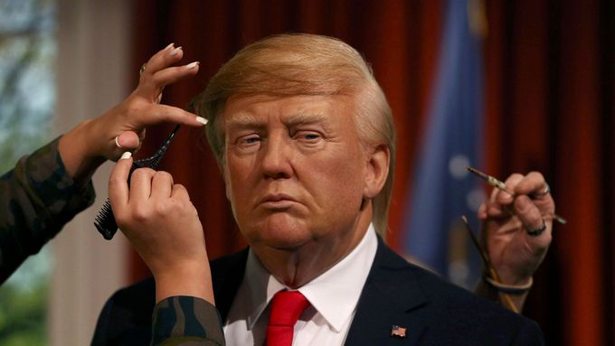 Tuhle tvář jen tak nezapomeneme. (Postava Donalda Trumpa v muzeu voskových figurín ve Washingtonu.)