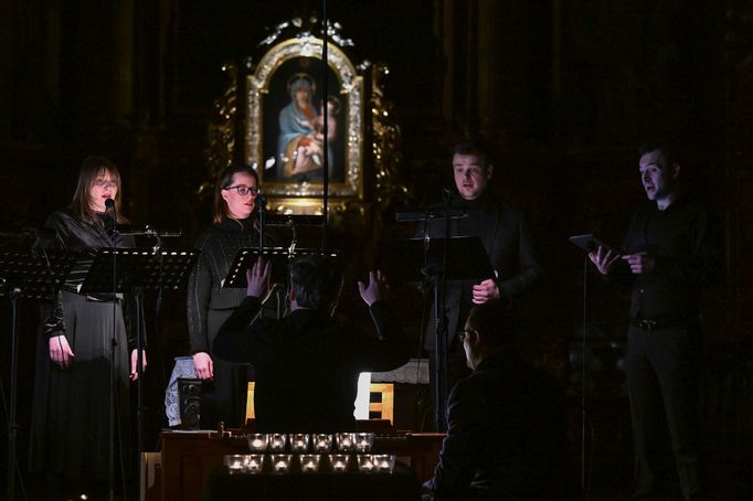 Snímek ze středečního koncertu v brněnském kostele Nanebevzetí Panny Marie.