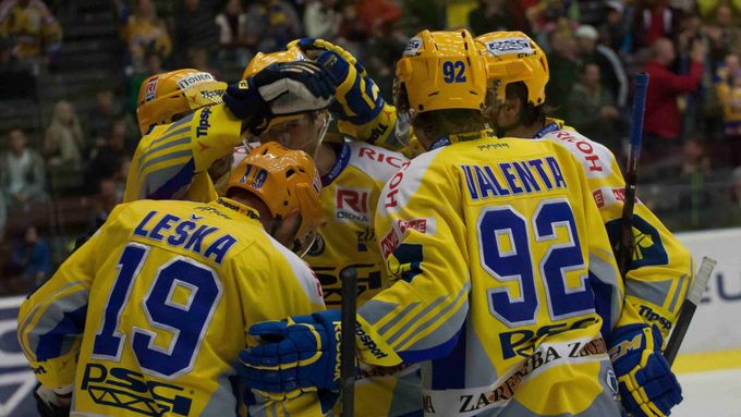 Hokejisté Zlína se ve 14. kole mohli radovat z výhry nad Litvínovem 4:1, která je udržela v kontaktu s předními týmy.