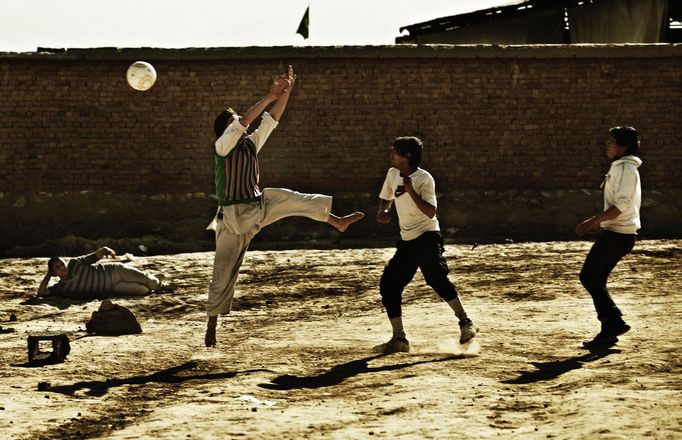 I tady žijí lidé, Afghánistán 2011, Jiří Turek. Ukázky z výstavy v Leica Gallery