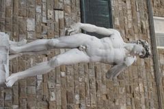 Přetahovaná o Davida: patří Florencii nebo celé Itálii?