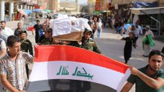 Irák - Sámarra - pohřeb padlého šíitského bojovníka
