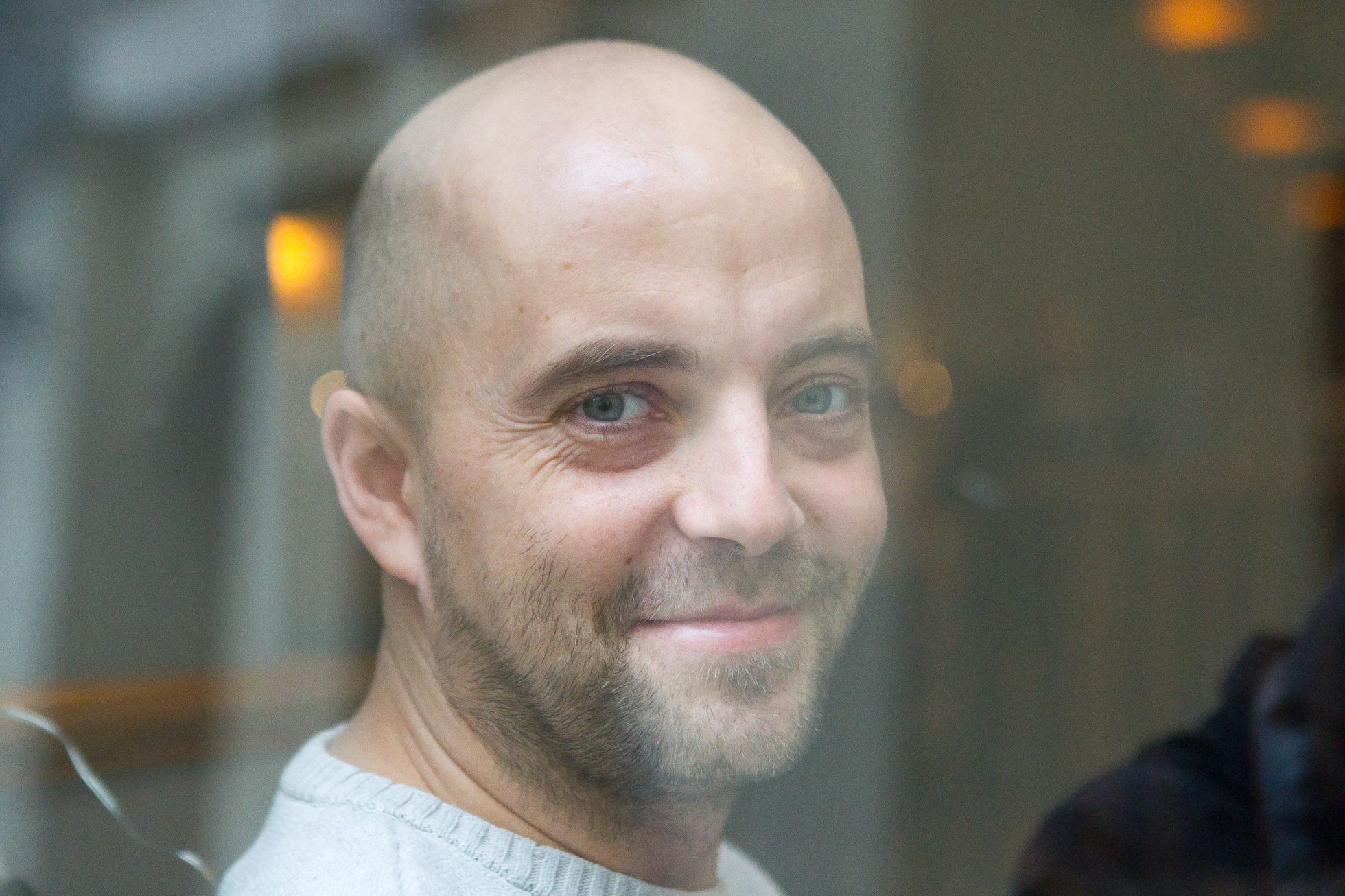 Restaurace, hospody otevírají v omezeném režimu - Petr Dřevíkovský, Café Platýz, nouzový stav, omezení, koronavir, 3. prosinec