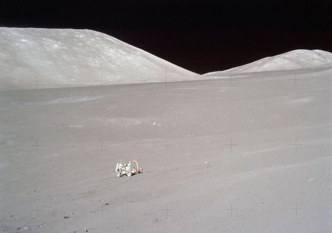 Před 50 lety (7. 12. 1972) byla v USA vypuštěna do vesmíru loď Apollo 17. Jednalo se o zatím poslední expedici na Měsíc. Posádka se vrátila na Zemi dne 19. 12. 1972.