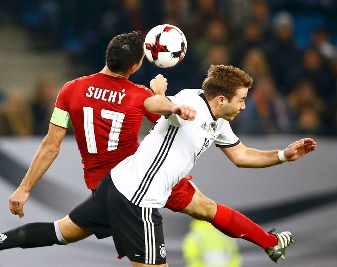 Marek Suchý a Mario Götze