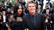 Herec Willem Dafoe a jeho žena Giada Colagrandeová.